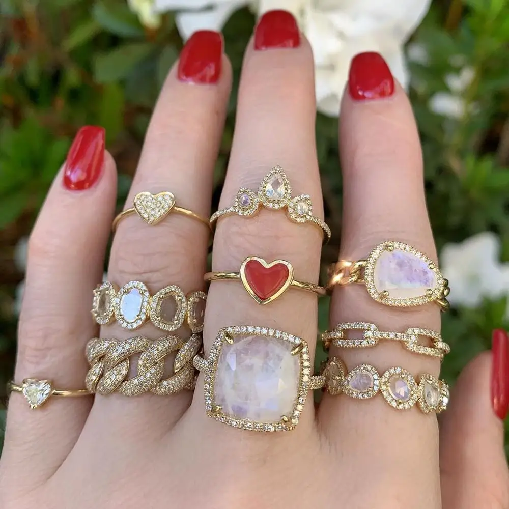 Кольцо женское золотое с кристаллами в богемном стиле Луной и звездой | Украшения