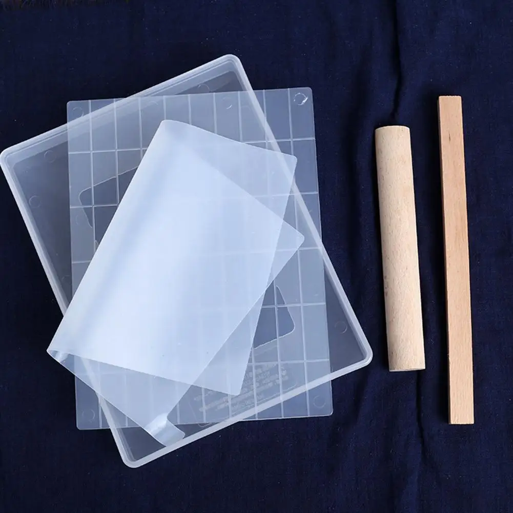 

New 5pcs/ Sets of Sugar Cutting Tool Set to Make Nougat Mold Candy Baking Handmade Snow Cake Making Tray Nougat Cutting Tool