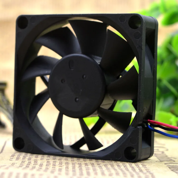 Новый 7020 7CM AFB0712HHD 12V 0.30A охлаждение двигателя|Вентиляторы и наборы| |