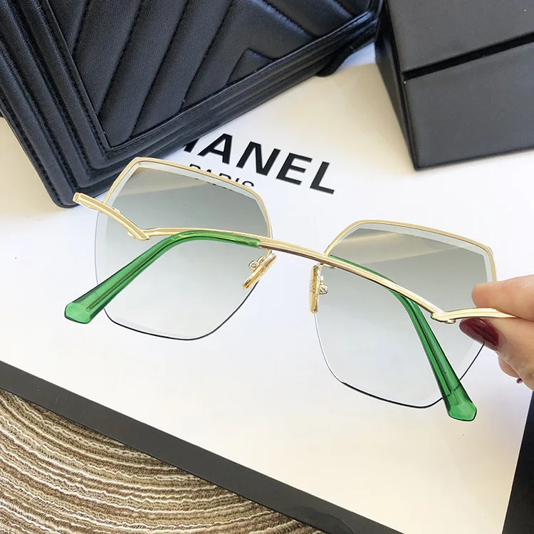 Fashion Rimless Sunglasses For Women Big Luxury Brand Designer UV400 Glasses Female Gradient Shades Women's accessories