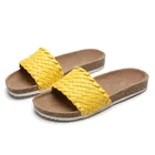 Шлепанцы женские летние, пляжные сандалии с перфорацией, плоская подошва, повседневные, для отдыха, домашние тапочки, 2021