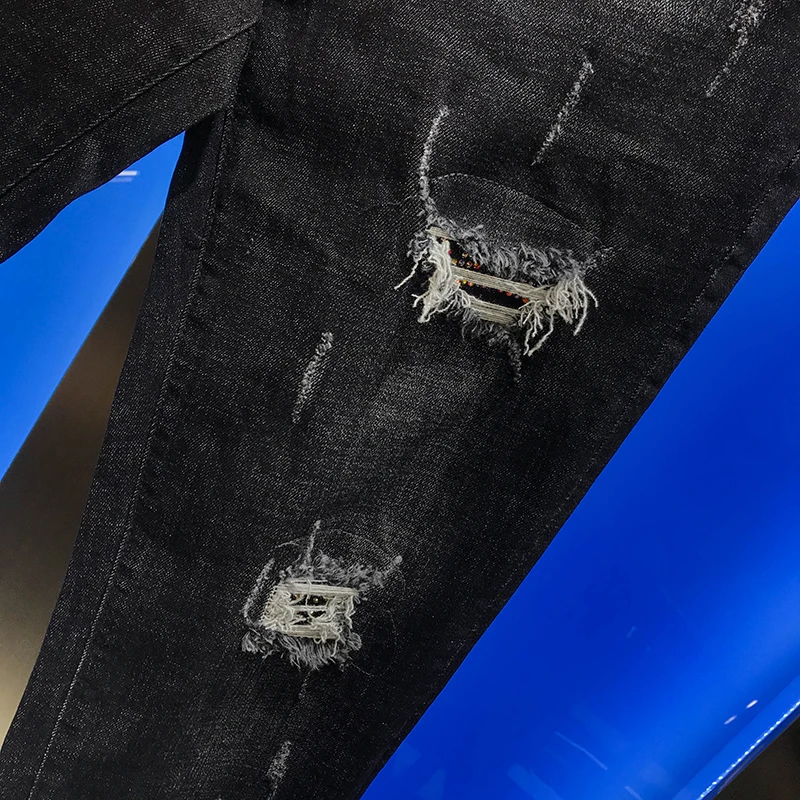 

Europe station youth men's jeans 2020 autumn new handsome fashion hat letter offset hot diamond pattern casual simple pants man