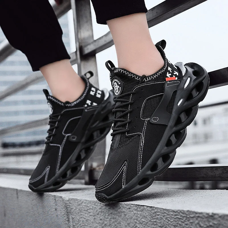 

Fashion Men Lightweight Blade Running Shoes Shockproof Lack Up Breathable Male Sneakers Height Increase Walking Gym Shoes Man