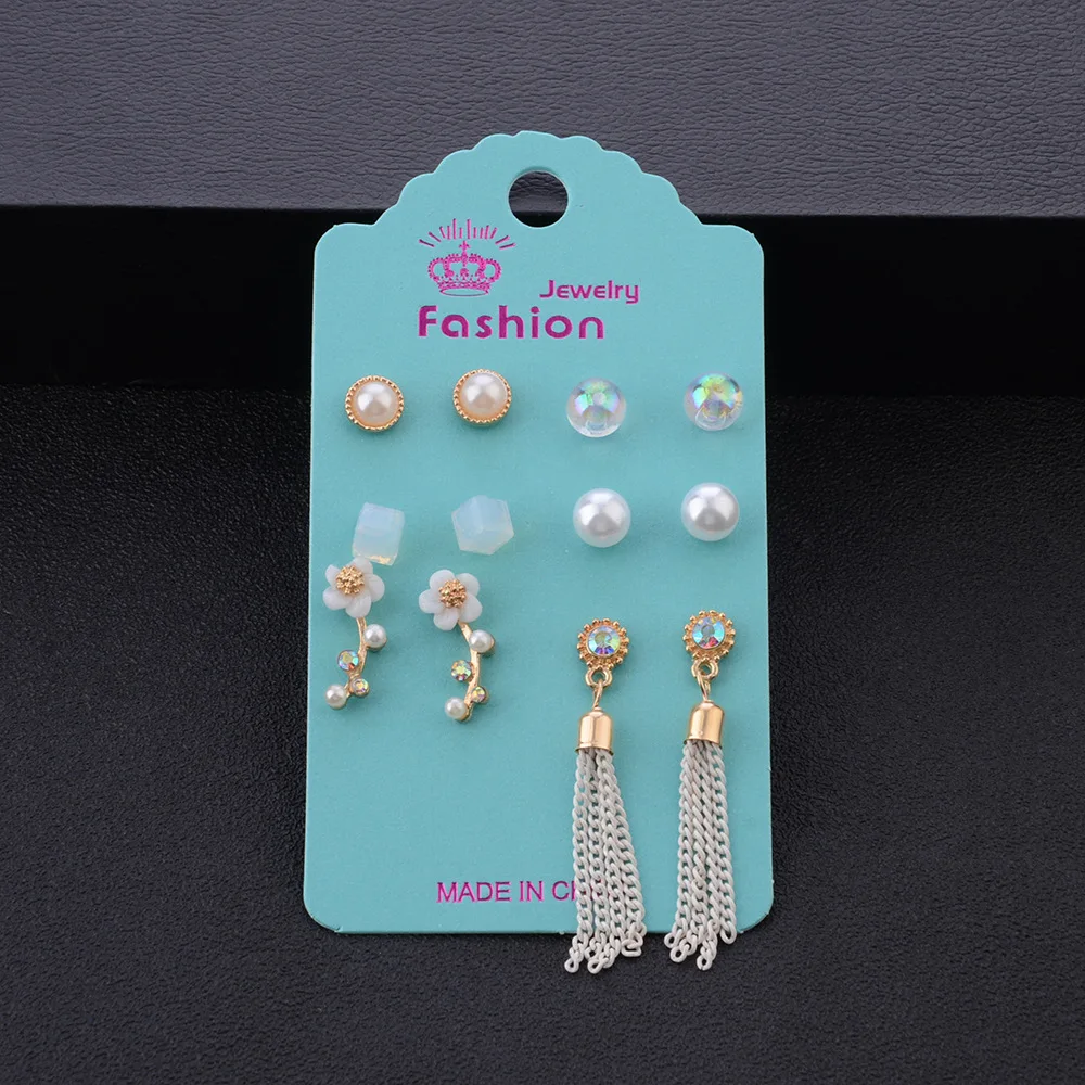 Женский комплект сережек-гвоздиков с жемчугом 6 пар набор золотых сережек