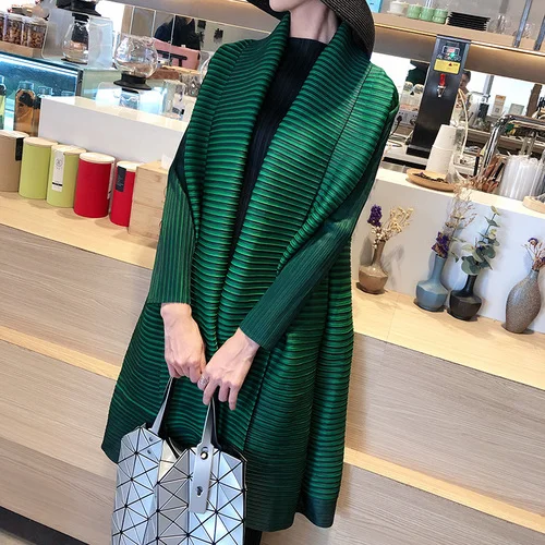 Green Miyake плиссированный шарф воротник Тренч винтажный Однотонный Регулируемый пояс с широкой талией открытый стежок длинное пальто японский стиль осень женский - Цвет: Green