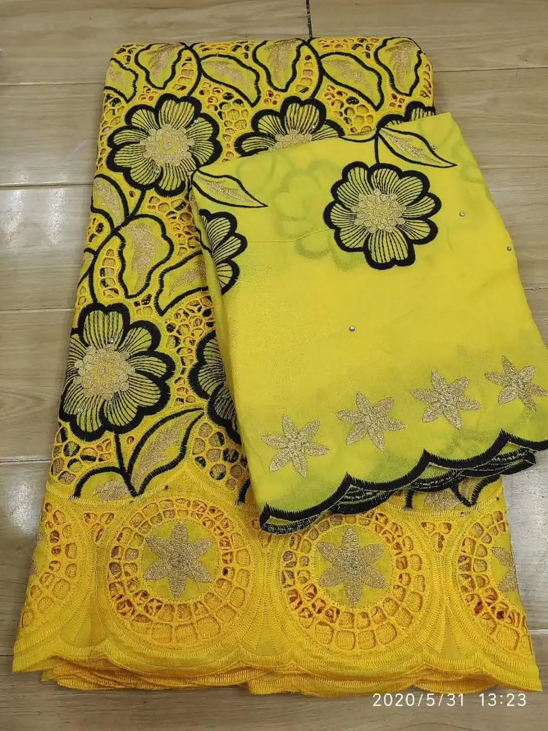 

2020 Latest Style fashion High Quality Swiss Voile Lace In Switzerland African Dry Cotton African Lace Fabric 5+2yards