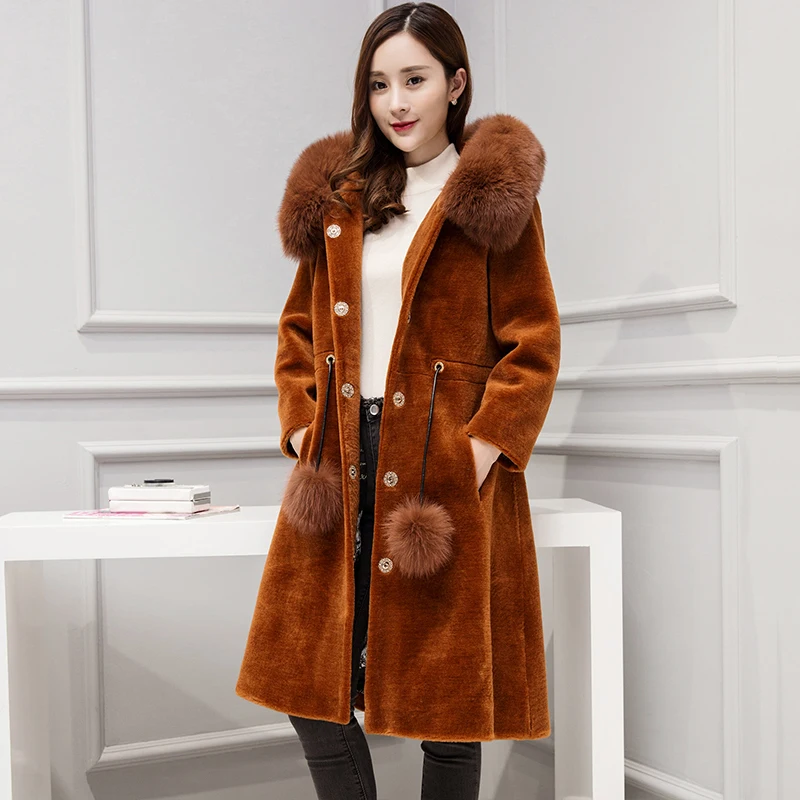 

real coat with fox fur hood and long sleeve winter jacket women outerwear china fashion wool coats