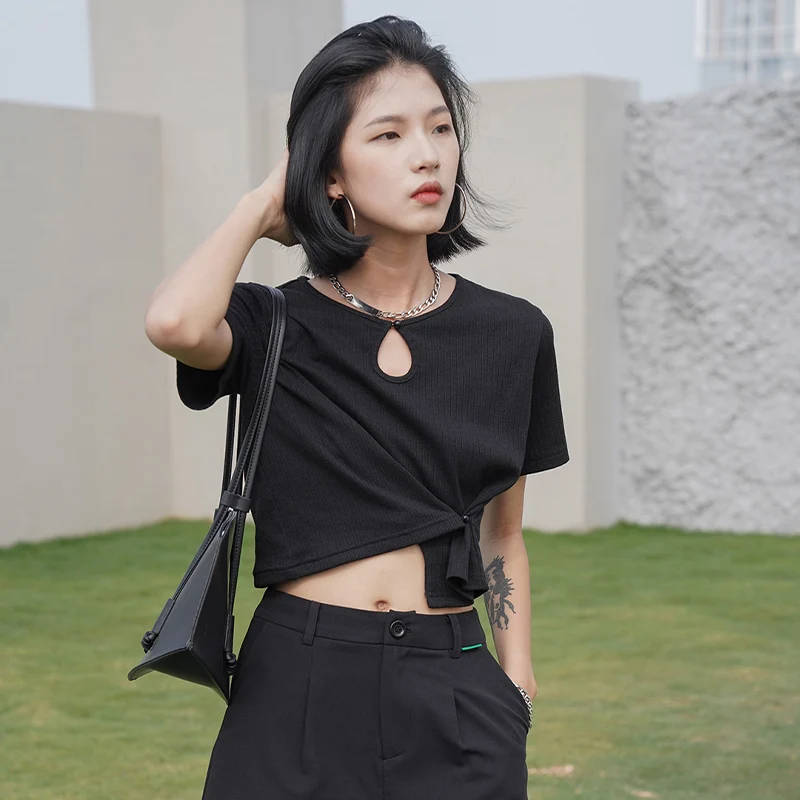 

Summer Women's Clothes Tees Tops O-Neck Short Sleeves Crop Top Tshirt Women Hollow Out Blouse Polyester Casual Pullover Female
