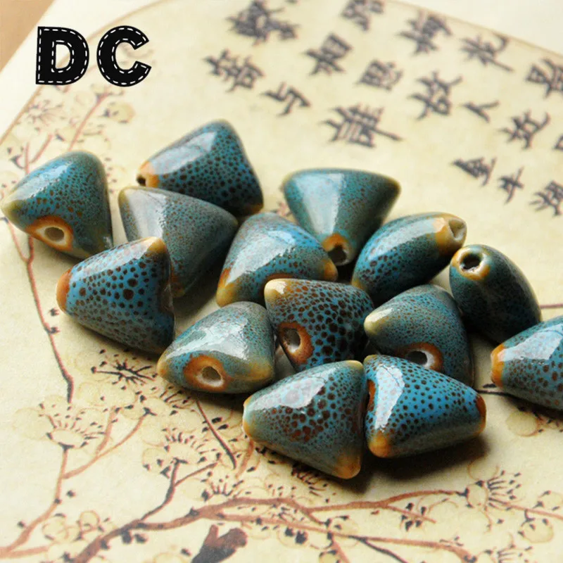

30pcs Mixed Color Triangle Ceramic Beads 14mm Hole 2mm for Necklace Bracelet Charm Bead Diy Jewelry Making Findings