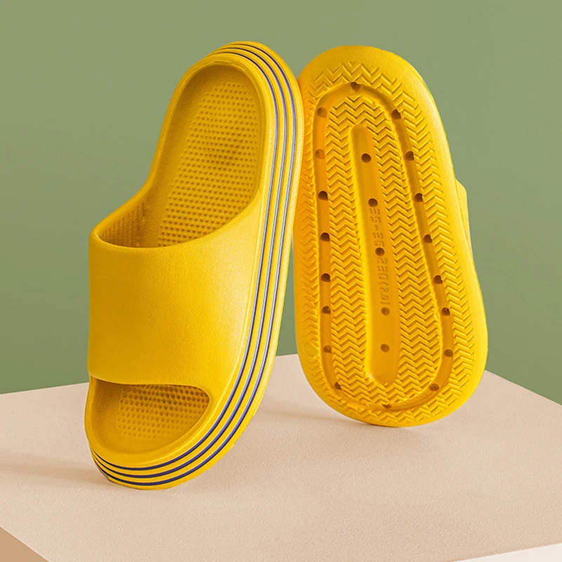 

Summer Slippers Women Super Soft Outdoor Couple Slippers Home Casual Bathroom Beach Shoes Fashion Stripe Massage 2021 New