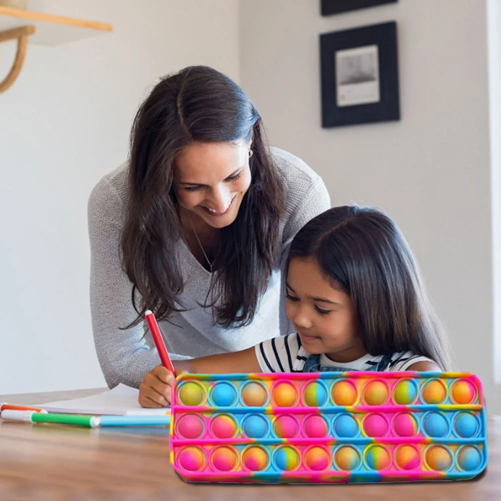 

Силиконовый чехол для карандашей, прямоугольный чехол для карандашей с эффектом пузырьков, декоративный чехол для карандашей, для учебы и к...