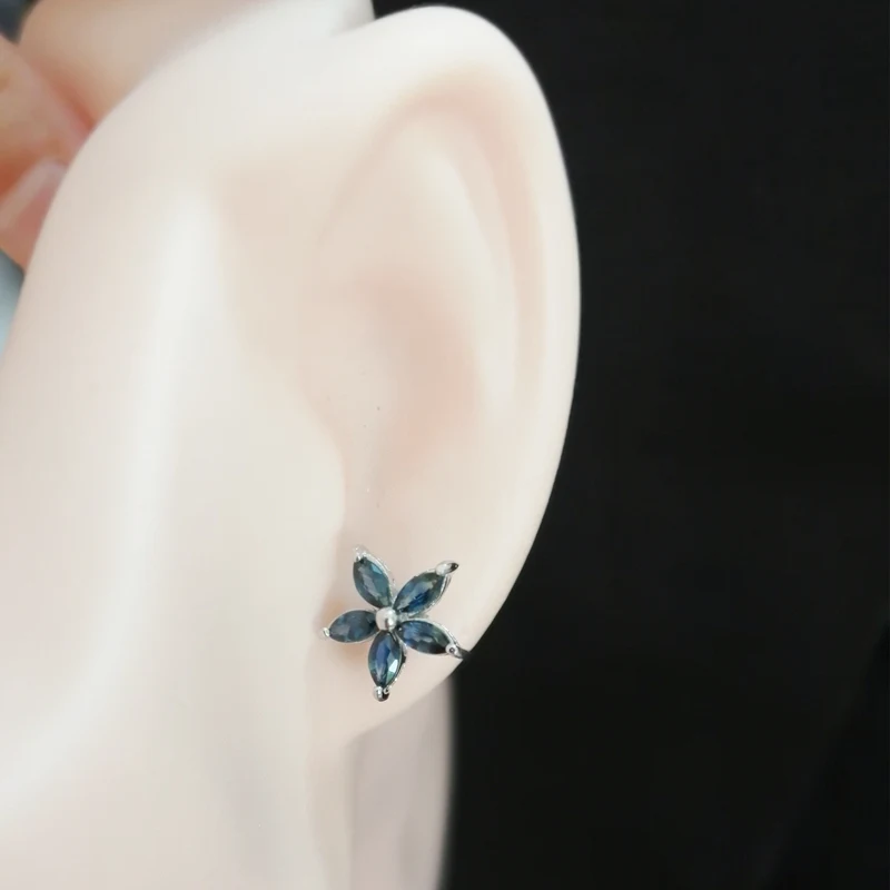 Серьги-гвоздики из натурального сапфира в цветочном стиле 0.2ct * 10 шт драгоценный