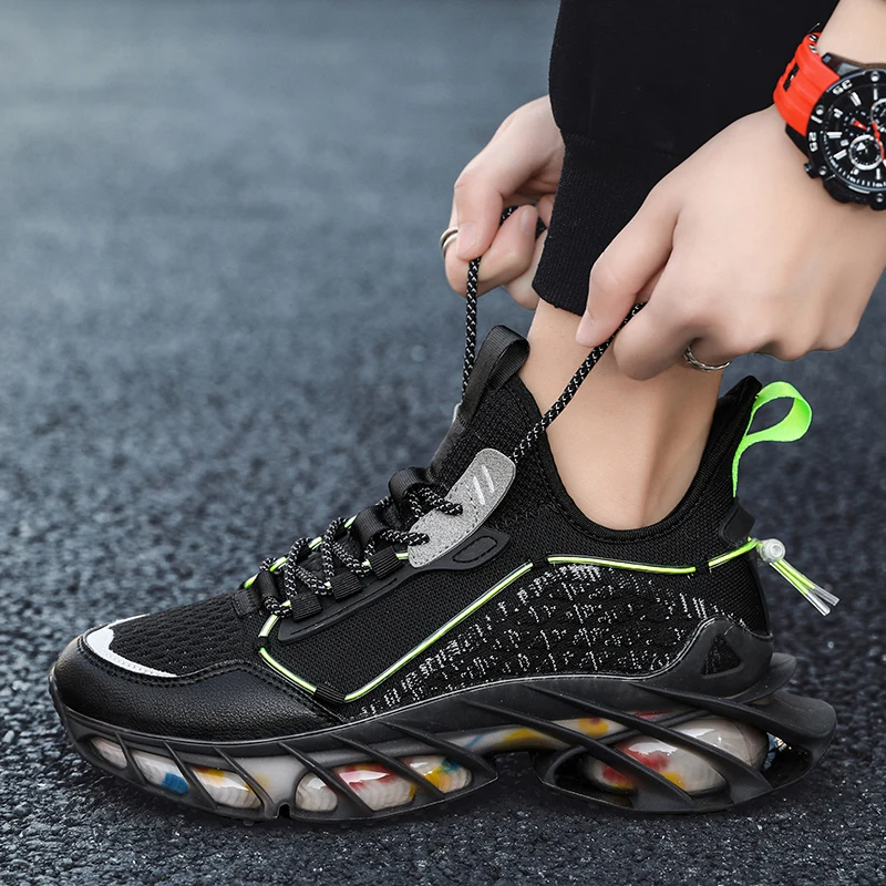 

Trendy Blade Casual Shoes for Men Breathable Mesh Reflective Sneakers Antiskid Damping Outsole Men's Shoes Training Zapatillas