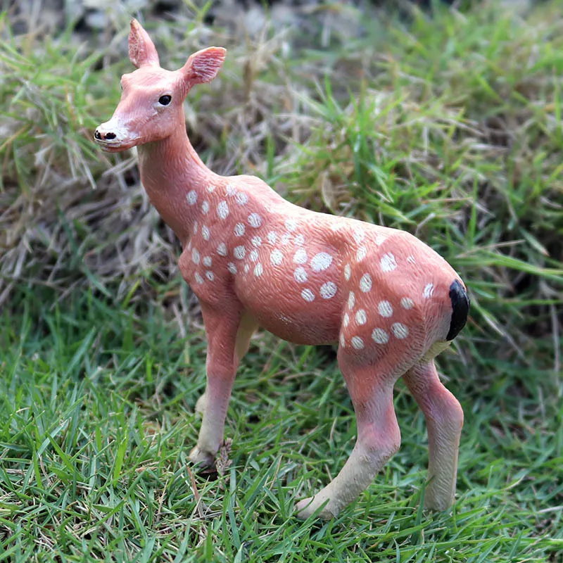 

10*3.5*10cm Simulation Wild Animal Deer Model Christmas Sika Deer Children's Toy Solid Plastic Hand-made Model Decoration