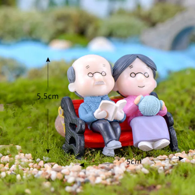 Мини фигурки пары из пластика 2 штуки