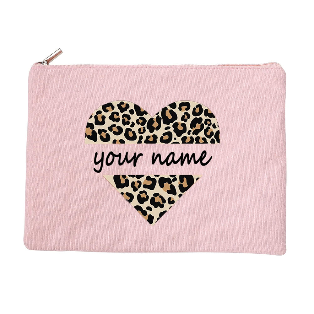 Леопардовые сердца персонализированные именные женские косметички сумки