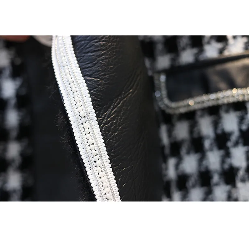

Winter Thick Warm Houndstooth Splicing Leather Jacket Women Black Lamb Fur Leather Coat Female Locomotive Loose Short Outerwear