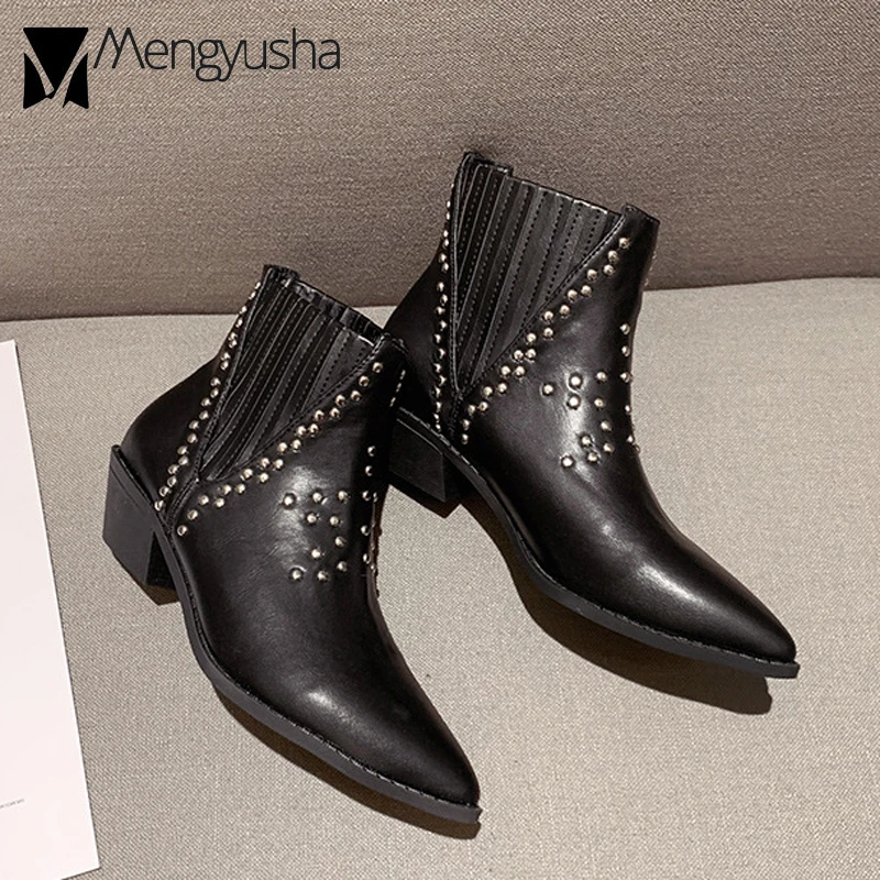 Ботинки Челси с острым носком и заклепками коллекция 2019 года Женские Кожаные martin