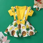 Комплект одежды для девочек, из 3 предметов, желтая футболка с короткими рукавами, топы, юбка на бретелях с принтом ананаса + повязка на голову