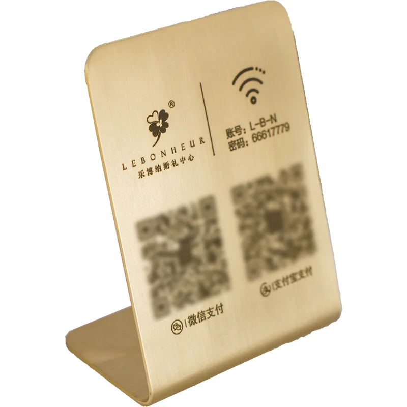 Высококачественная металлическая табличка сделанная на заказ латунная с именем