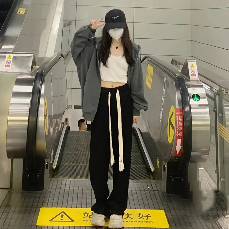 

Повседневный женский осенний костюм в Корейском стиле, онлайн авторитетный дизайн в гонконгском стиле, черный Rac С Кулиской