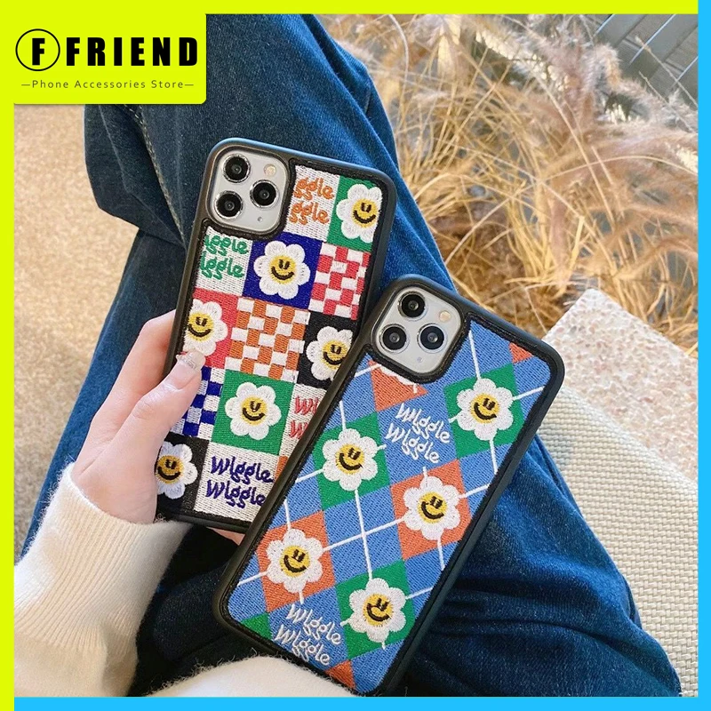 

Cute Smiling Face Flowers Embroidery Personalized Phone Cover for Iphone 11 12 Mini Pro Max 7 8p Se Xs Xr Protective Phone Cases