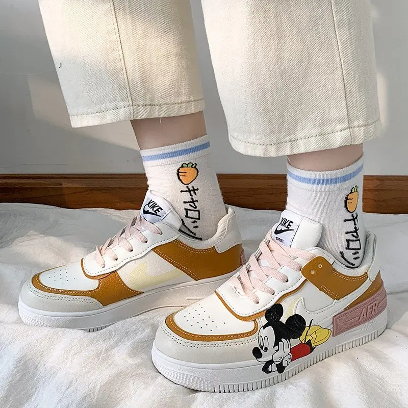 Детские Нескользящие кроссовки с мягкой подошвой и мультяшными героями Диснея