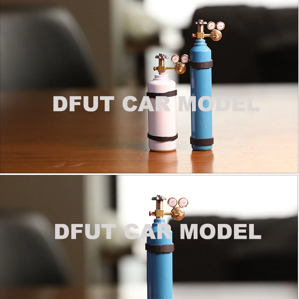 

1 / 18 vehicle maintenance tool model site oxygen cylinder cone guardrail traffic facilities maintenance