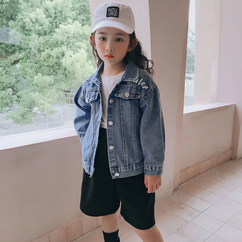 Демисезонные детские джинсовые куртки для девочек пальто с вышивкой модная