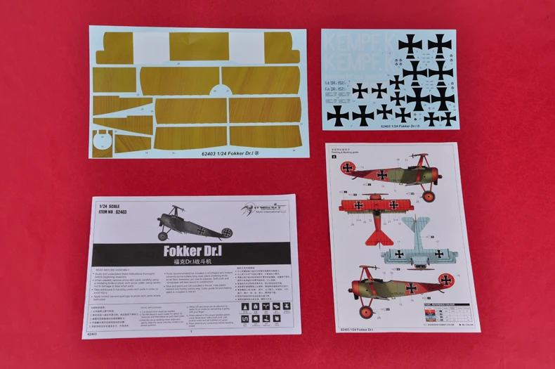 Модель самолета для сборки боевого класс 62403 масштаб 1/24 WWI Fokker Dr.1|Наборы моделей| |
