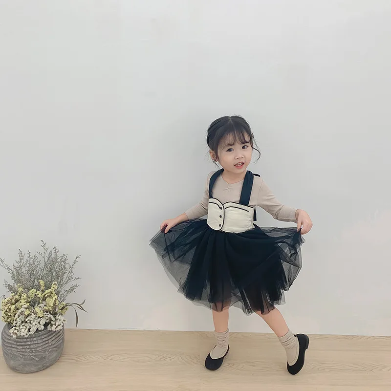 Праздничное хлопковое платье принцессы с длинным рукавом и жилетом на подтяжках