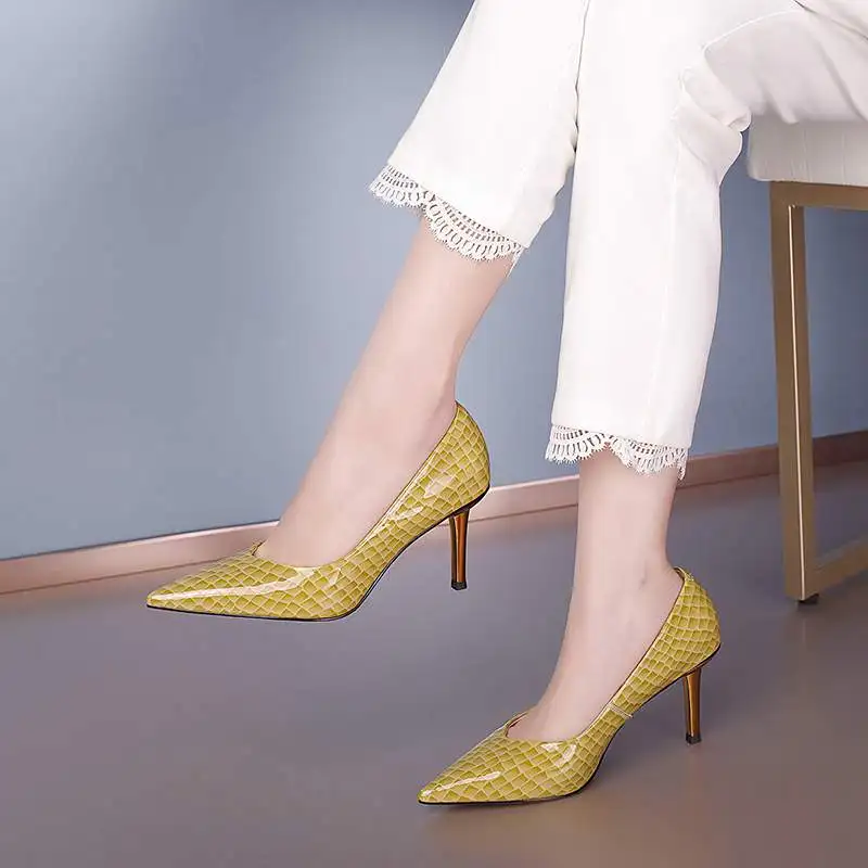 

Krazing Pot new arrivals fashion cow leather slip on pointed toe high heels concise spring shoes office lady women pumps L2f1