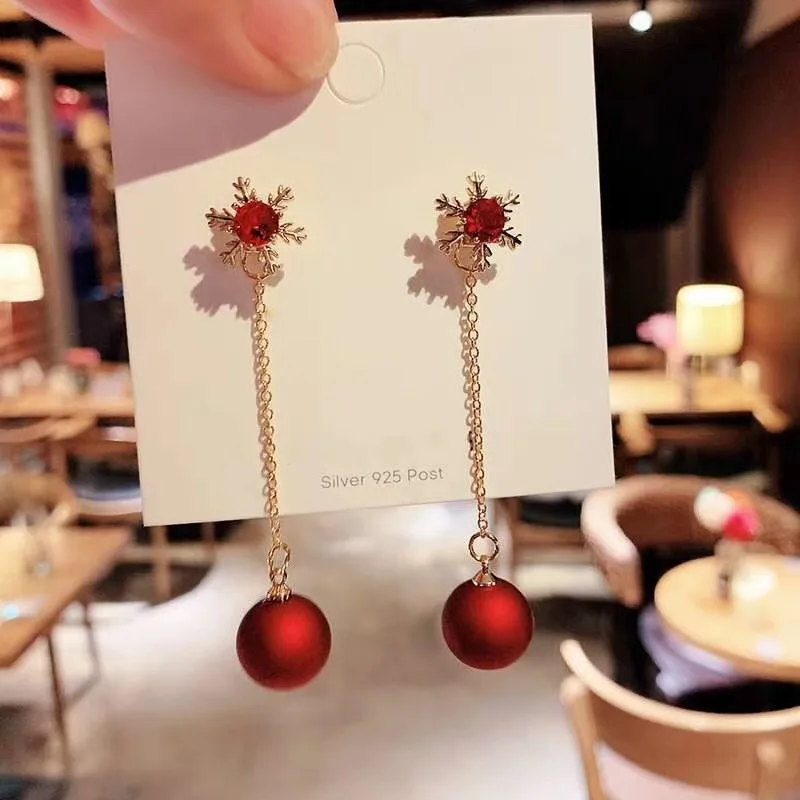 

2021 New Tide Tassel Red Pearl Earrings Crystal Frosted Jewelry Earrings Boutique Festival Earrings
