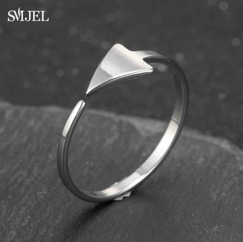 Минималистичные геометрические кольца из нержавеющей стали для женщин, яркое кольцо, аксессуары для ювелирных изделий Минималистичные геометрические кольца из нержавеющей стали для женщин, яркое кольцо, аксессуары для ювелирных изделий