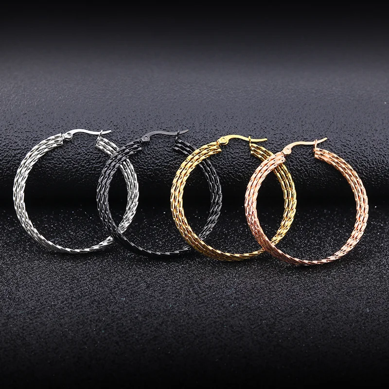 

Big Circles Twisted Gold Hoop Earrings Fluffy Network Earrings Jewelry Woman Congo e Girl Earrings Shvenzy for Earrings Luxury