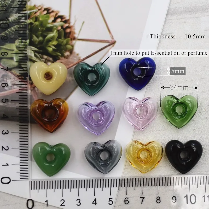 Фото 1X Heart Diffuser Perfume Refillable Handmade Essential Oil Aromatherapy Bottle Pendant Jewelry Indicates Lucky Glass Pendant №4