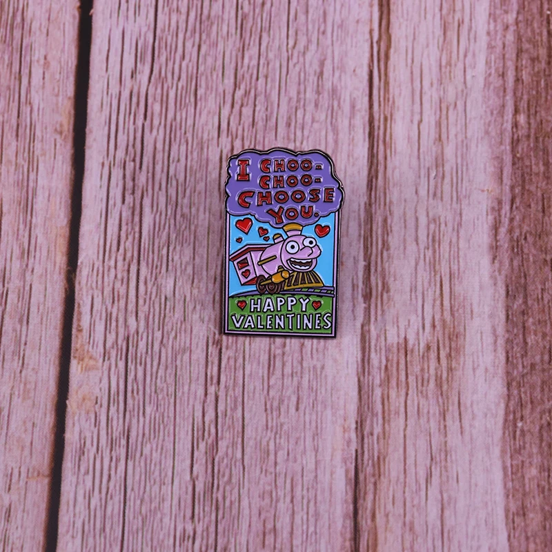 Лиза Ральф вигжм День Святого Валентина мем пчела эмалированная булавка