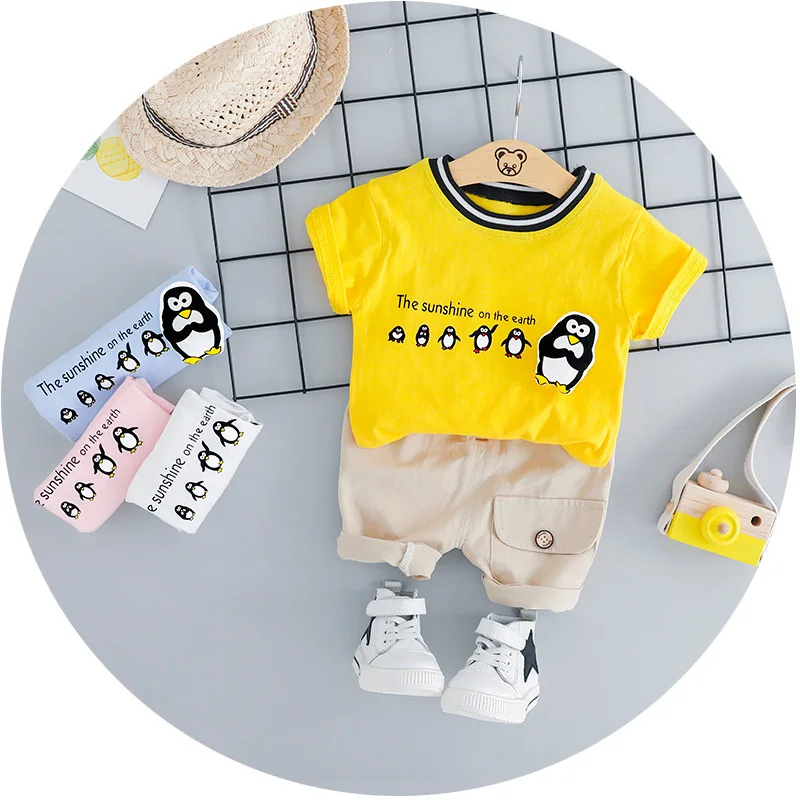 Летняя одежда для маленьких мальчиков и девочек Футболка с пингвином активного