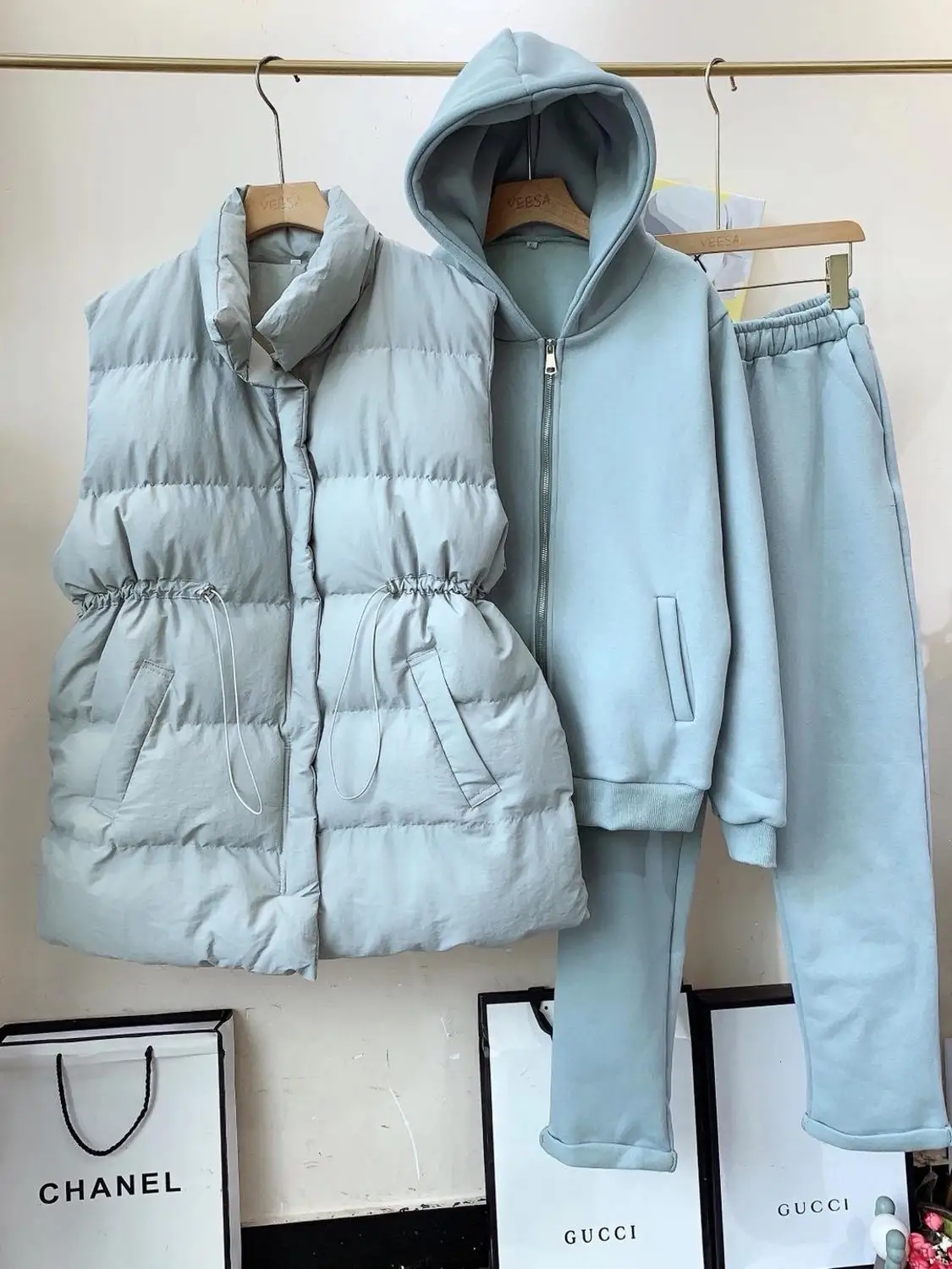 

WenQing 2021 New Arrival Lightweight Padded Vest Zip Hooded Trousers Women Winter Warm 3pcs Sweatpants Suit Solid Color M-XL