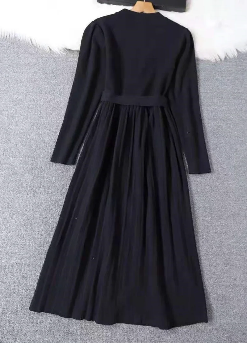 

High Quality New 2020 Winter Wool Cardigan Dress Women Vintage Buttons Belt Front Long Sleeve Casual Wool Cotton Knitted Dress