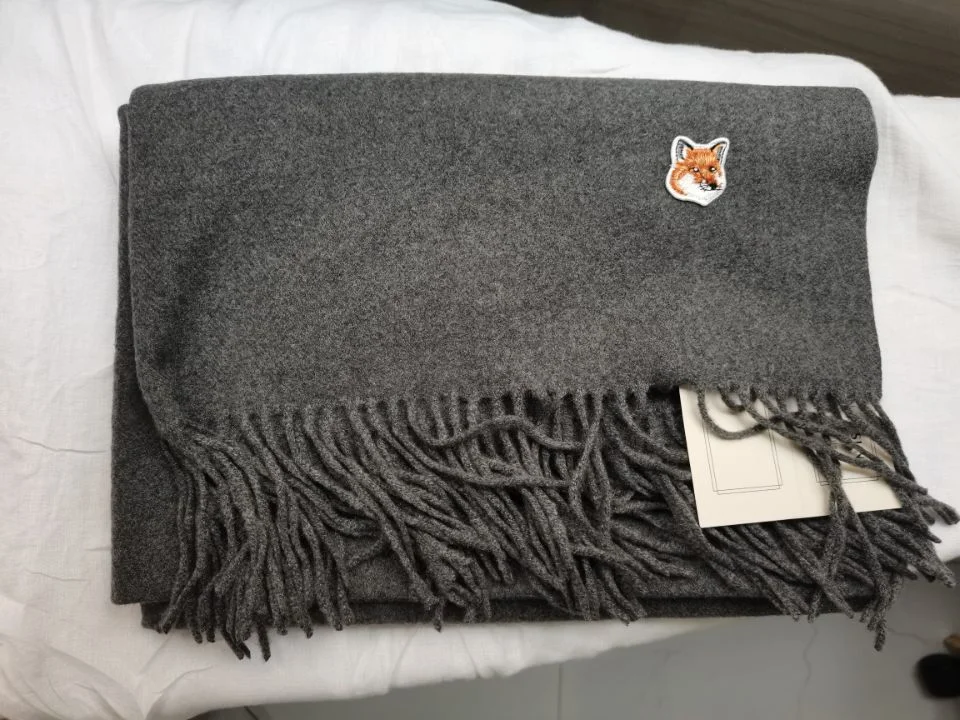 

Kleine Vos Emberoidery Omzoomd Casual Warm Houden Vrouwen Sjaal