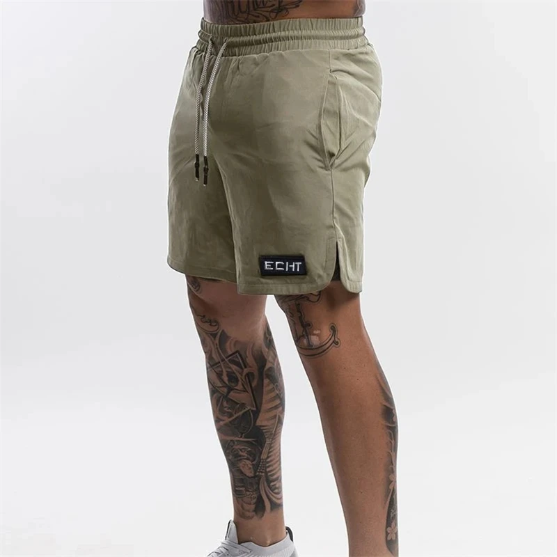 

2021 new men's quick-drying sports shorts breathable fitness shorts summer sweat-absorbent leisure outdoor five-point pants