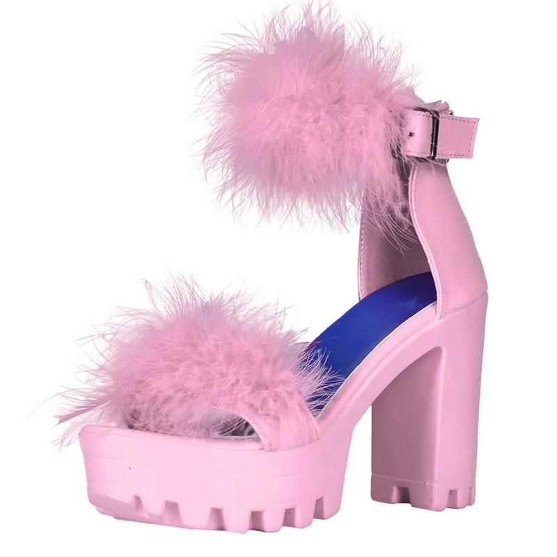 Летние женские босоножки на меху с открытым носком и ремешком щиколотке