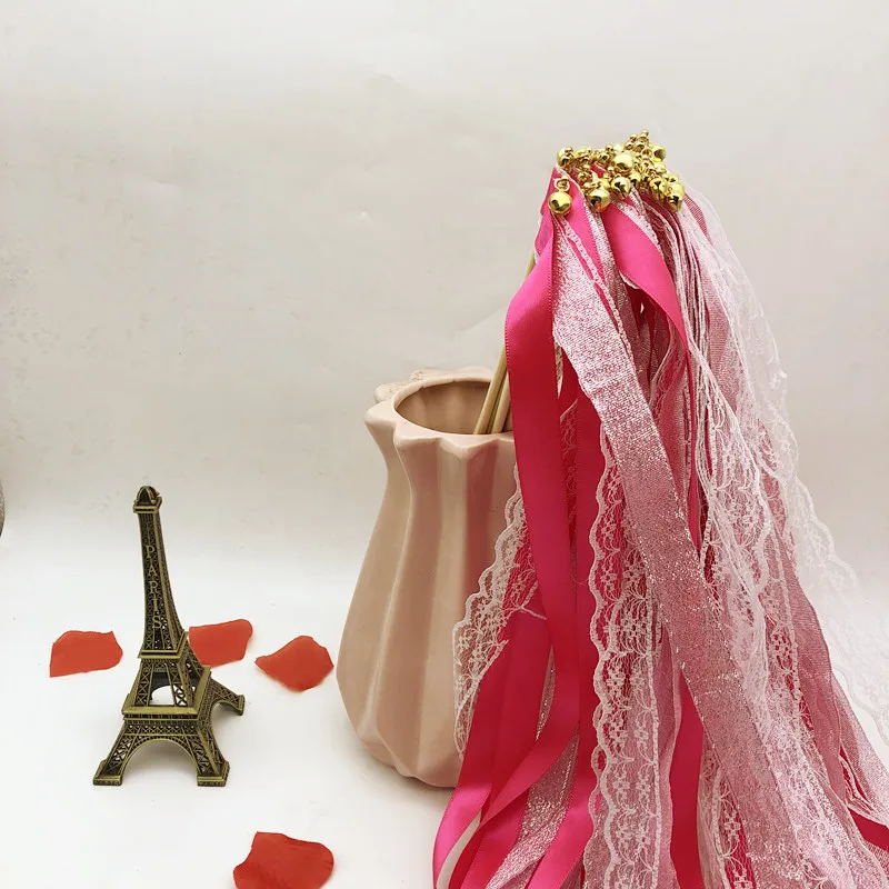 Розовые и фиолетовые Свадебные Ленточные палочки с золотой лентой колокольчиком