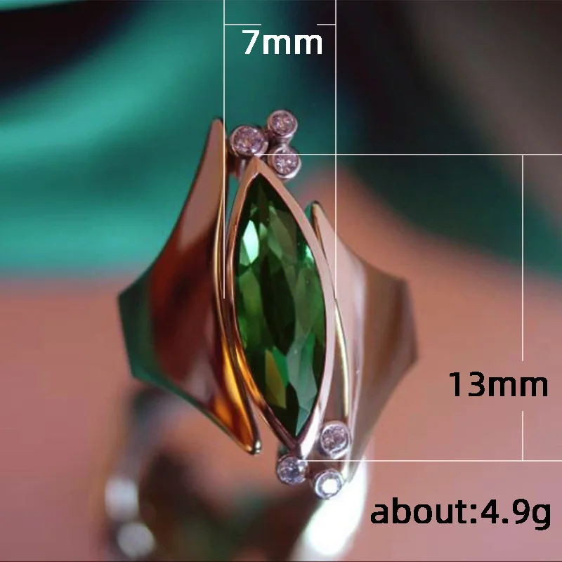

Luxury Female Green Crystal Stone Ring Vintage Rose Gold Color Wedding Rings For Women Unique Style Leaf Zircon Engagement Ring