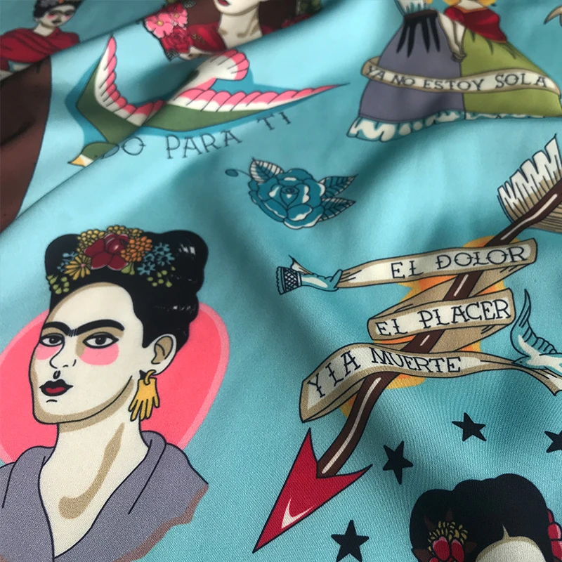 Брендовая 100% полиэфирная печатная стрейчевая атласная ткань мягкая рубашка