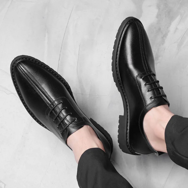 

2019 New Autumn Men Soft Leather Shoes Casual Urban Quality Dress Shoes Pointed Toe Comfortable Oxford Men Footwear