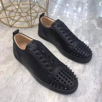 Red bottom shoes for men Fashion Brand Spikes Men's leather shoes Rivets Casual Flats Sneakers Birthday Present High quality vip