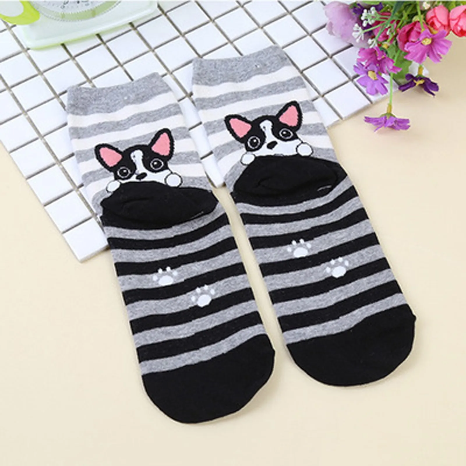 2020 популярные милые носки с героями мультфильмов женские в полоску головой