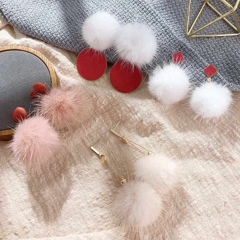 Boho милые корейские серьги женские с плюшевыми шариками массивные круглые